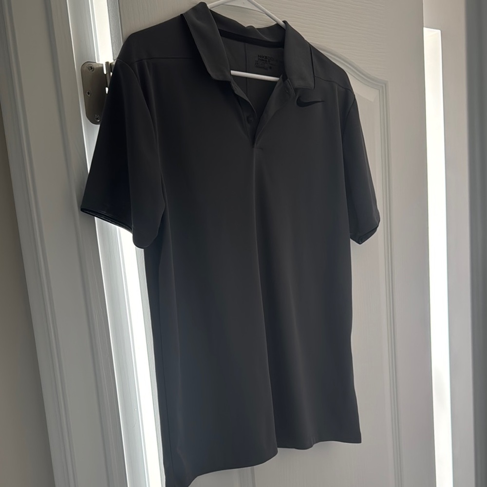 Nike Men's Black Polo Shirt
